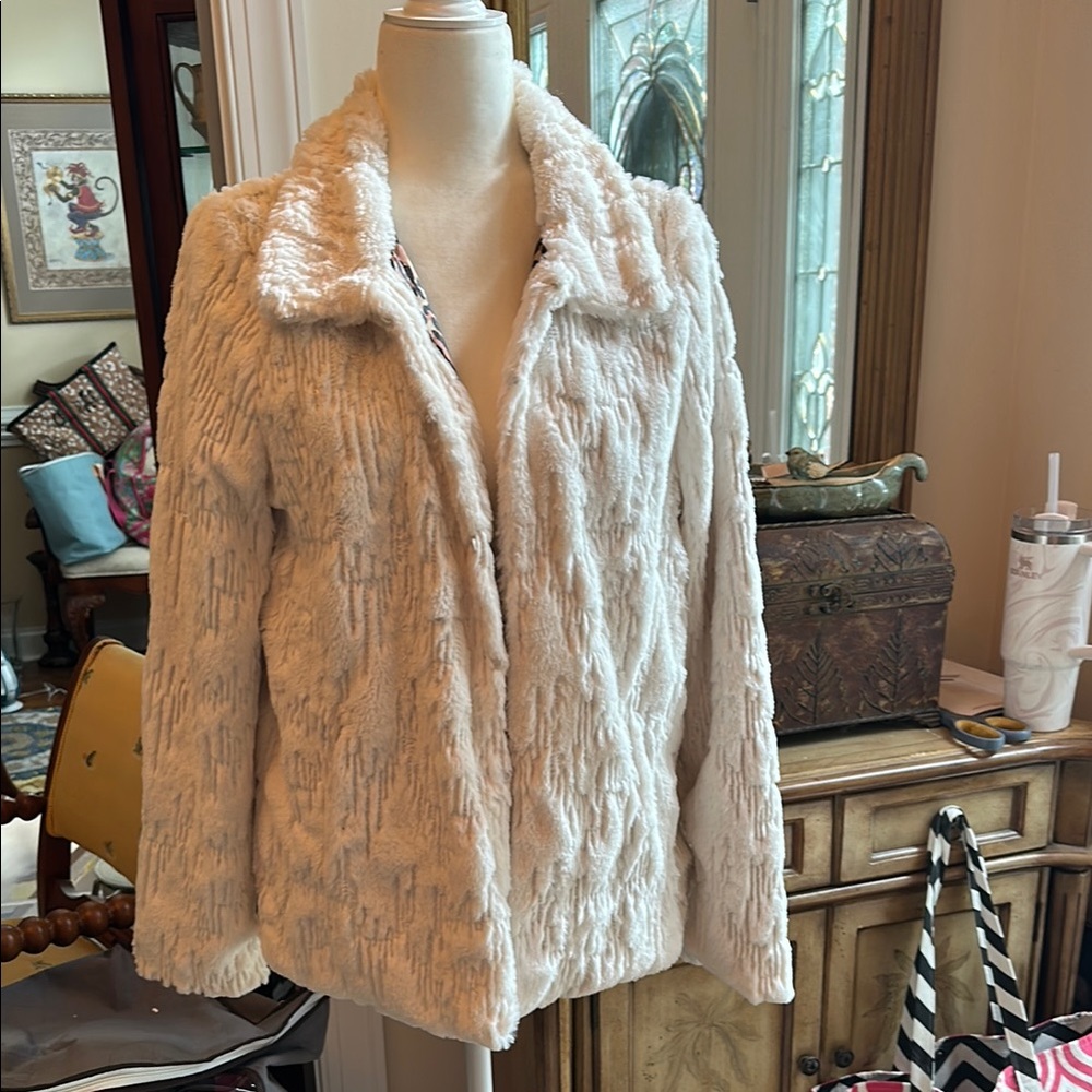 Betsey Johnson Cream Teddy Jacket Luxurious Plush Texture